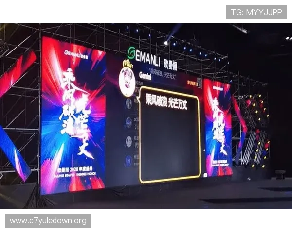 真人视讯娱乐促使玩家体验到最真实的牌桌氛围和专业的荷官互动环境